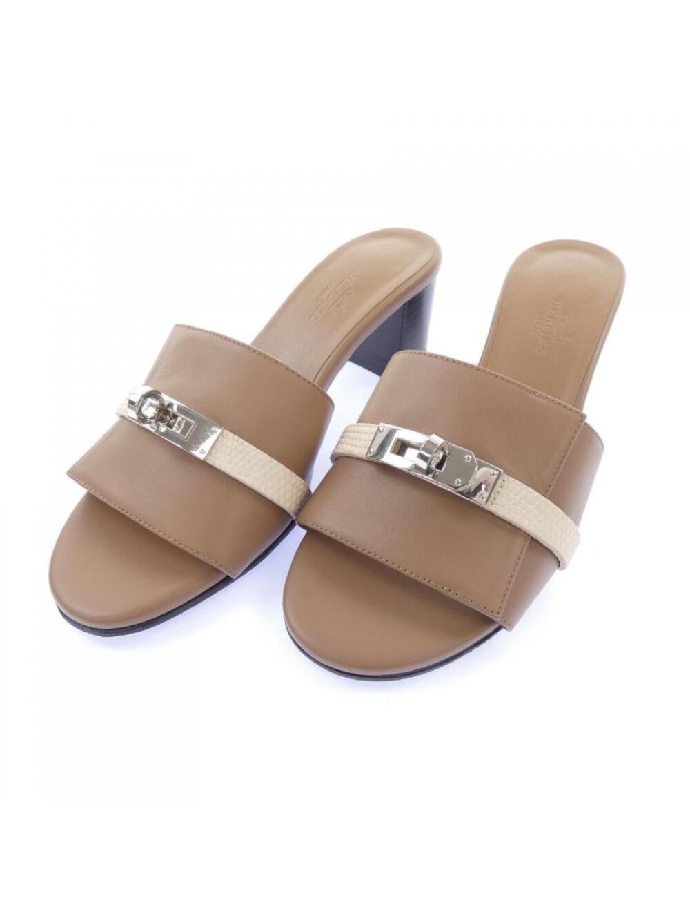 Hermes Gigi Kelly Buckle Sandals - Picture 3 of 6